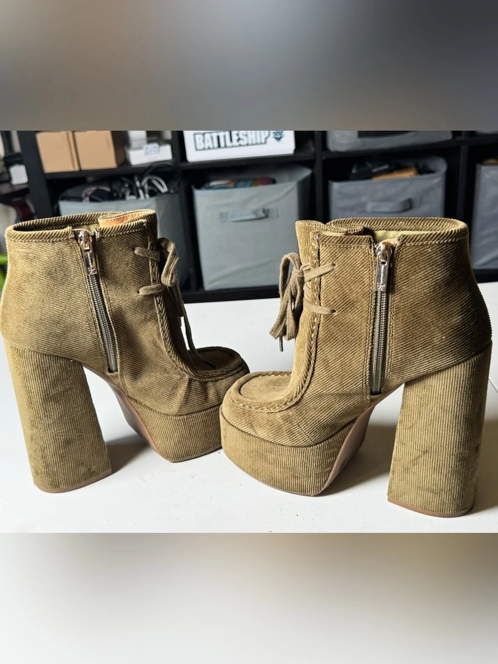 Jessica Simpson Saima Olive Corduroy Platform Boots 7